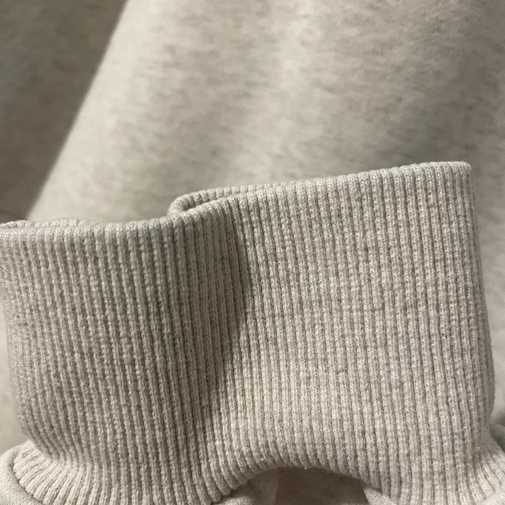 Comfrt Signature Hoodie in Light Heather Gray - Picture 6 of 9